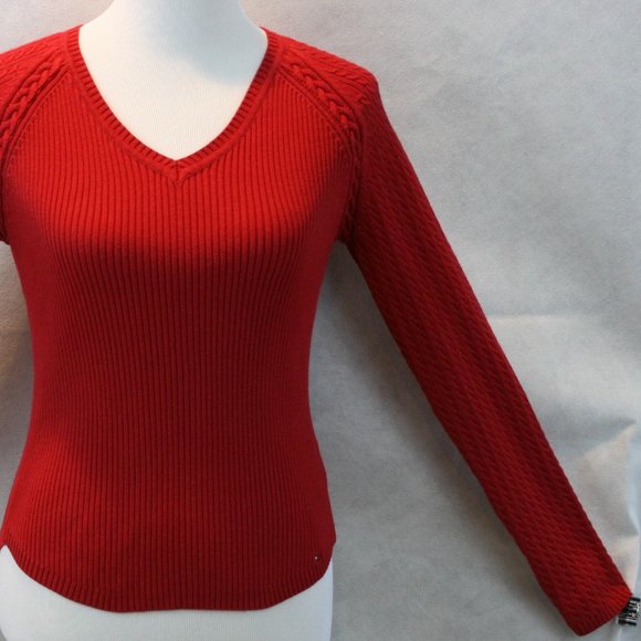 Tommy Hilfiger Ribbed Red Cotton V-Neck Cable Sleeve Pullover Sweater SZ M EUC - Picture 4 of 10